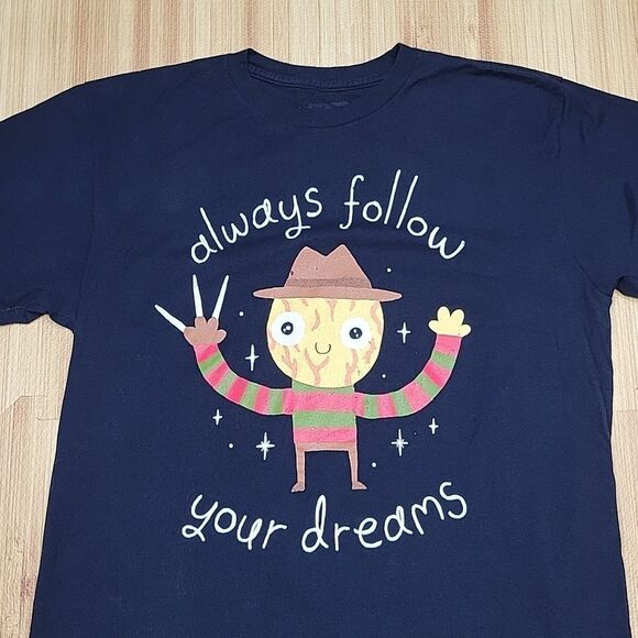 Busted Tees Freddie Kreuger Follow your dreams Tee-shirt Size Medium - Picture 1 of 7